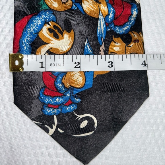 Mickey Holiday tie - Picture 8 of 8